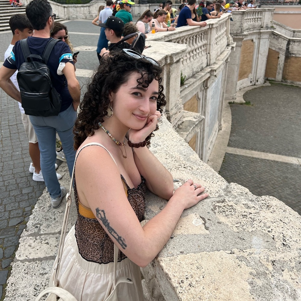 Meet your Posher, Milena